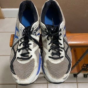 ASICS RUNNING SNEAKERS